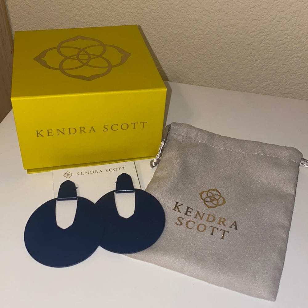 Kendra Scott Diane Statement Earrings